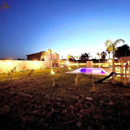 Villa Nunzia Con Piscina, Sauna E Idromassaggio. Floridia Eksteriør billede